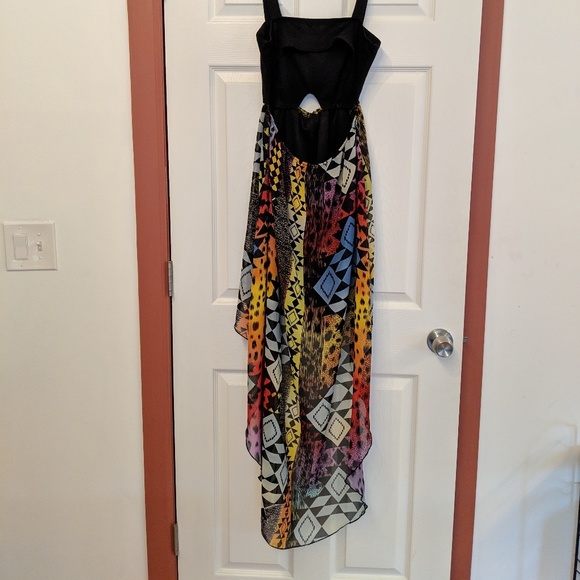 Funky high-low peekaboo cutout dress - Picture 2 of 4